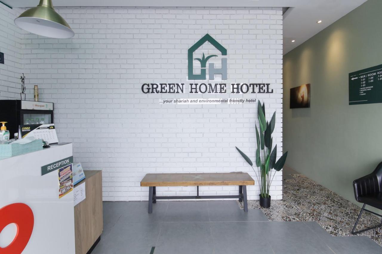 Oyo 90399 Green Home Hotel Syariah Sepang Ngoại thất bức ảnh